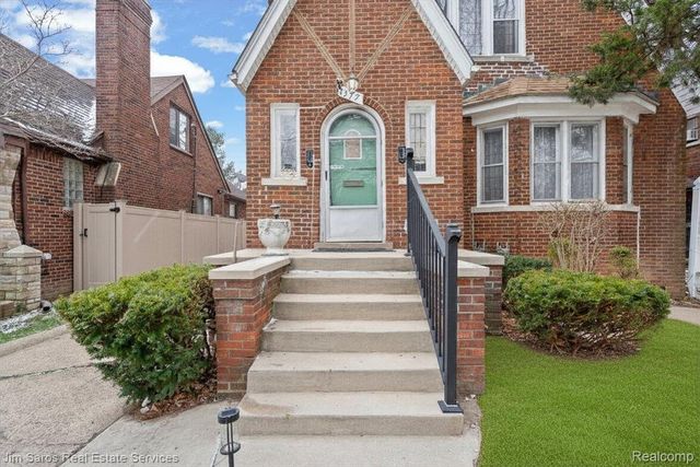 4377 Kensington Avenue, Detroit, MI 48224