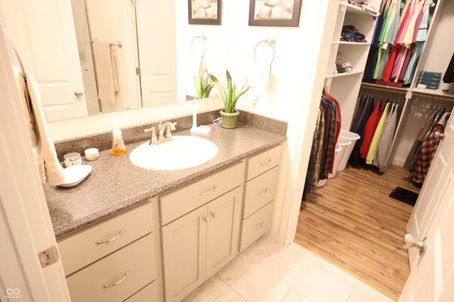 1421 E County Road 1000 S, Clayton, IN 46118