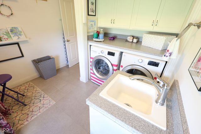 1421 E County Road 1000 S, Clayton, IN 46118