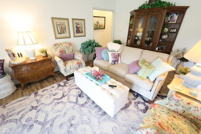 1421 E County Road 1000 S, Clayton, IN 46118