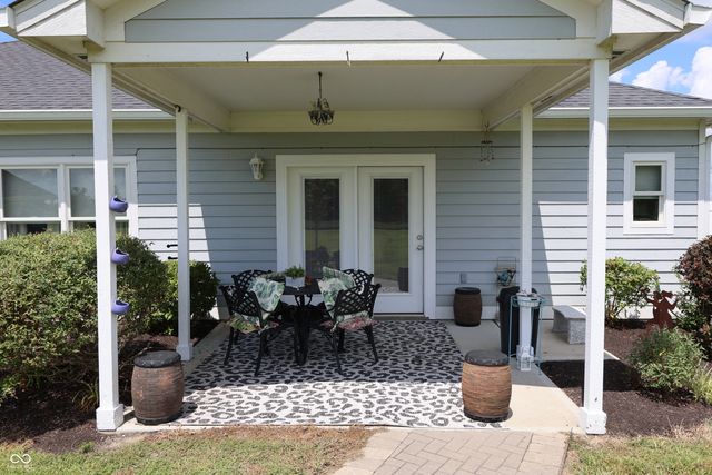 1421 E County Road 1000 S, Clayton, IN 46118