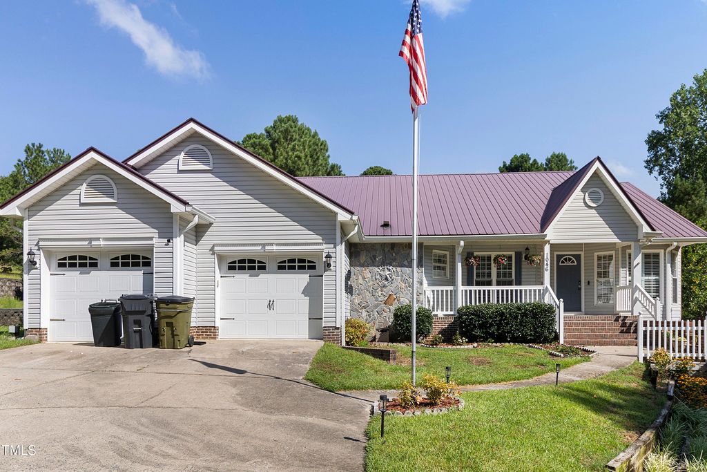 1046 Ponderosa Trail, Cameron, NC 28326