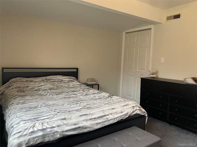 376 Roosa Gap Road, Bloomingburg, NY 12721