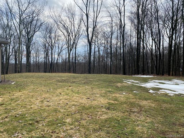 376 Roosa Gap Road, Bloomingburg, NY 12721