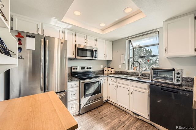 15911 E Dakota Place 301, Aurora, CO 80017