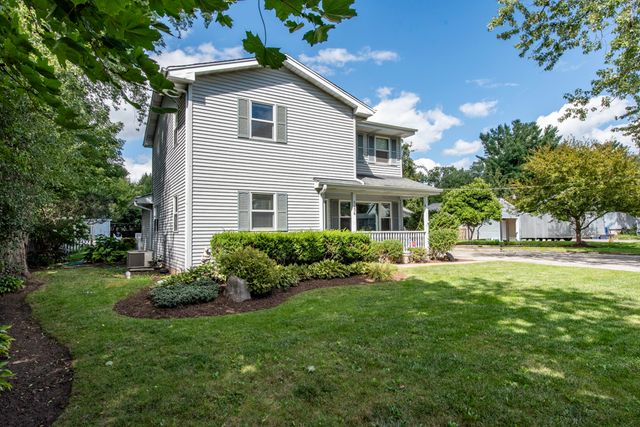 3436 Florida Avenue, Gurnee, IL 60031