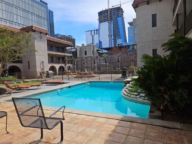 505 W 7th ST 108, Austin, TX 78701