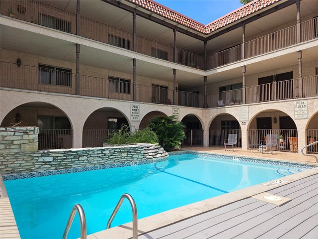 505 W 7th ST 108, Austin, TX 78701