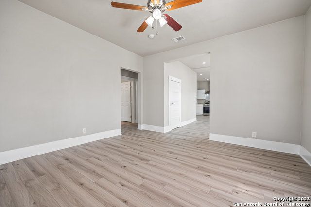 910 Piedmont, San Antonio, TX 78210
