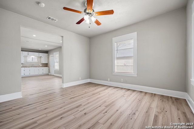 910 Piedmont, San Antonio, TX 78210