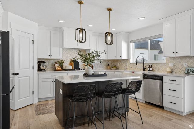 1449 N MCKENZIE WAY, Saratoga Springs, UT 84045