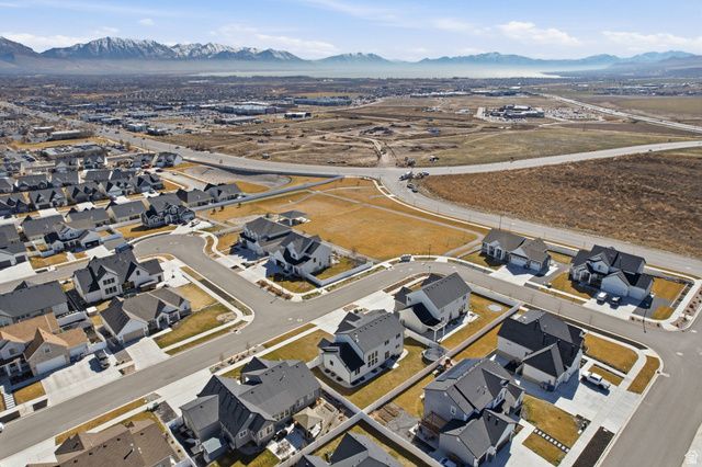 1449 N MCKENZIE WAY, Saratoga Springs, UT 84045