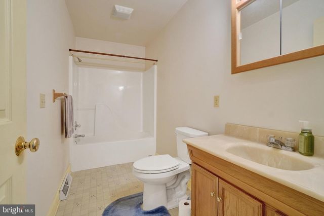 176 FALMOUTH RD, Bainbridge, PA 17502