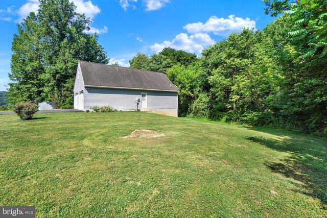 176 FALMOUTH RD, Bainbridge, PA 17502