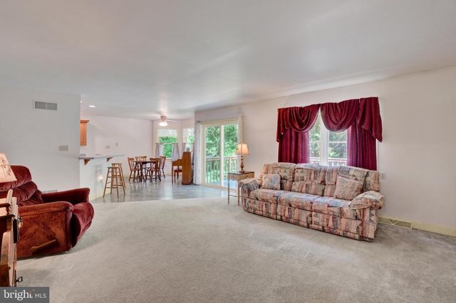 176 FALMOUTH RD, Bainbridge, PA 17502