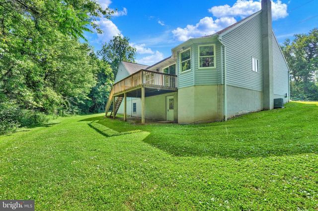 176 FALMOUTH RD, Bainbridge, PA 17502