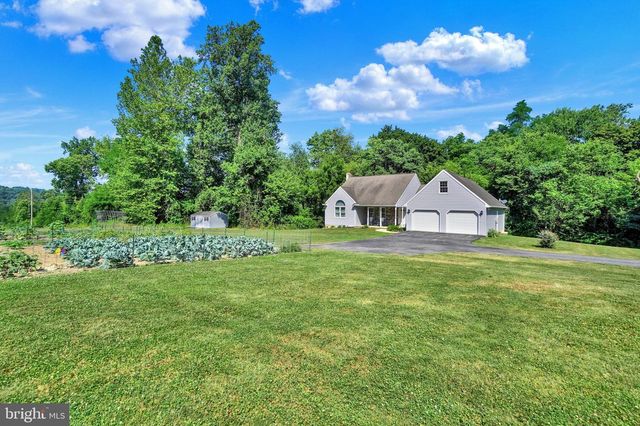 176 FALMOUTH RD, Bainbridge, PA 17502
