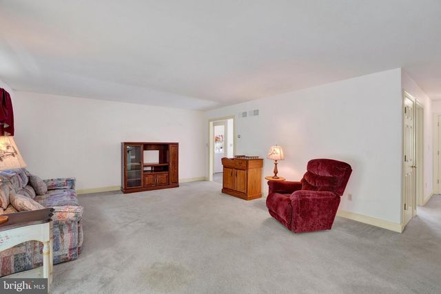 176 FALMOUTH RD, Bainbridge, PA 17502