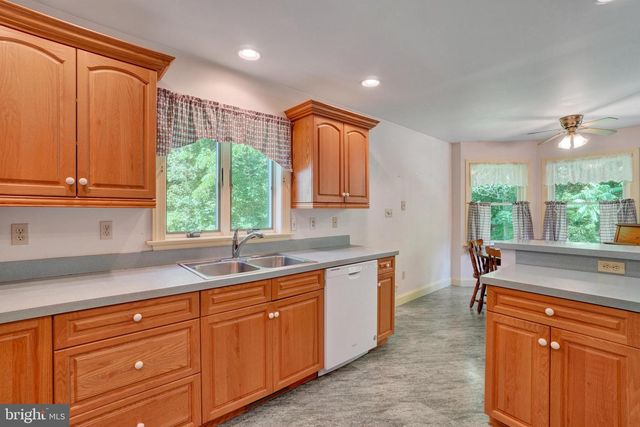 176 FALMOUTH RD, Bainbridge, PA 17502