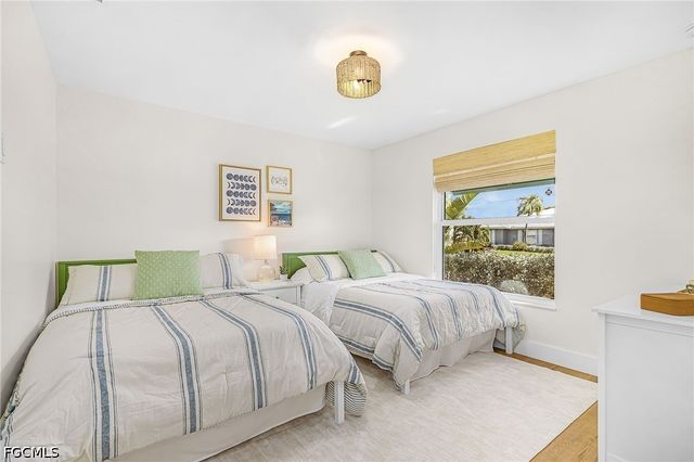 8 Palmview BLVD, Fort Myers Beach, FL 33931