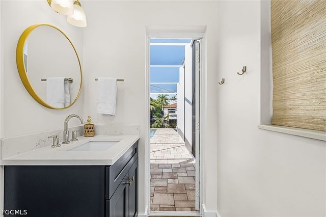 8 Palmview BLVD, Fort Myers Beach, FL 33931