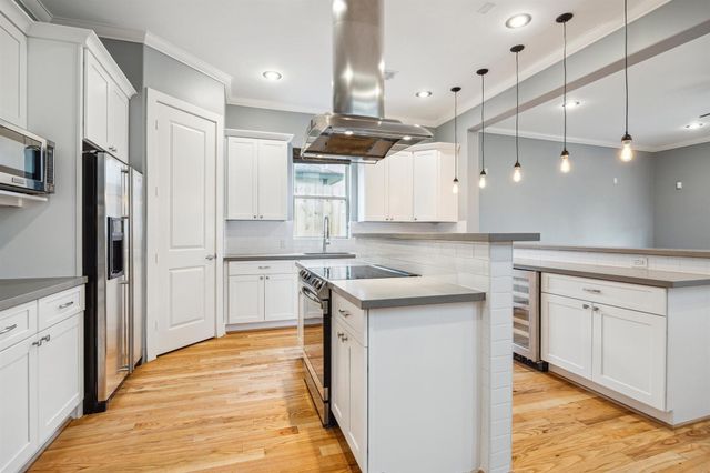 1033 Herkimer Street, Houston, TX 77008