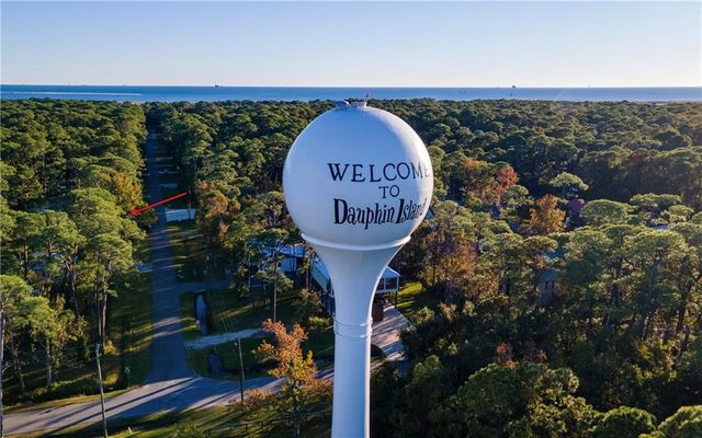 148 Lemoyne Drive, Dauphin Island, AL 36528