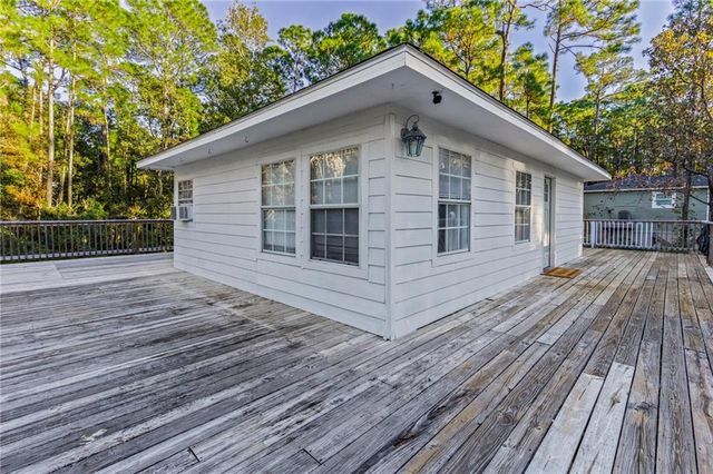 148 Lemoyne Drive, Dauphin Island, AL 36528