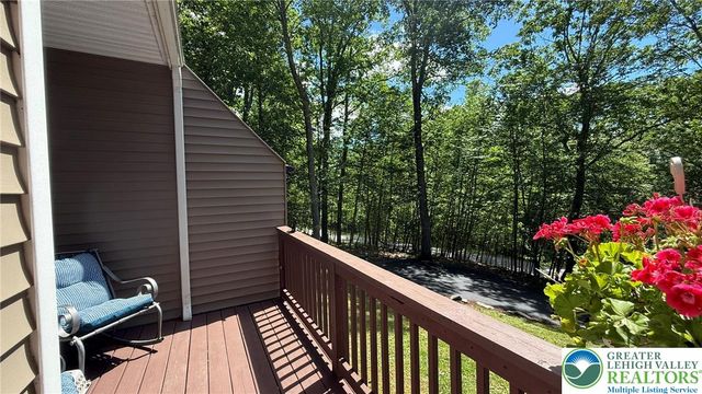 4271 Winchester Way, Lehman Twp, PA 18324