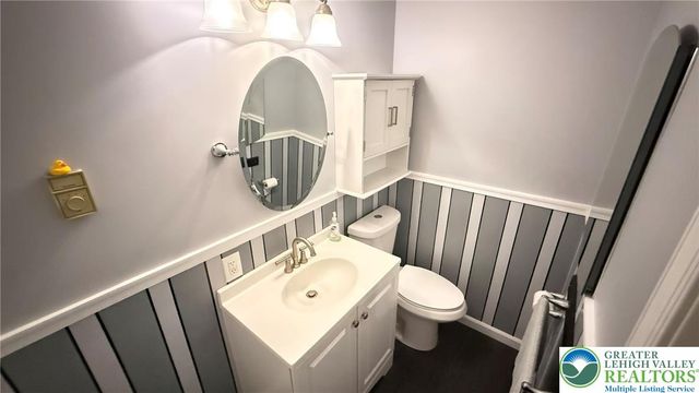 4271 Winchester Way, Lehman Twp, PA 18324