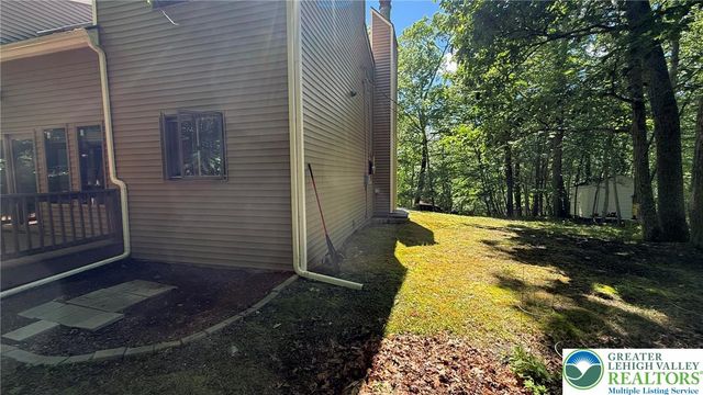 4271 Winchester Way, Lehman Twp, PA 18324