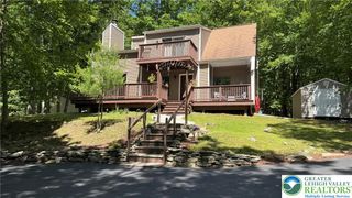 4271 Winchester Way, Lehman Twp, PA 18324