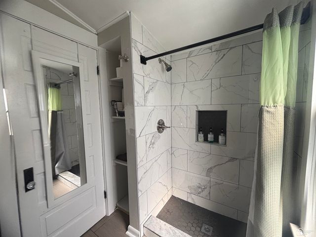 824 Beaufield Street, Ferndale, MI 48220