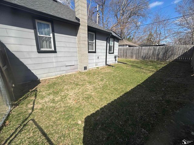 824 Beaufield Street, Ferndale, MI 48220