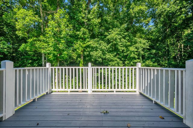 306 Twilight Ct, White Bluff, TN 37187