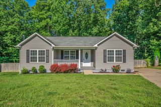 306 Twilight Ct, White Bluff, TN 37187
