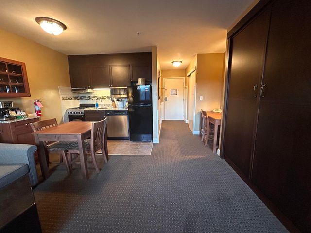 218 Qtr.2 89 Grand Summit Way, Dover, VT 05356