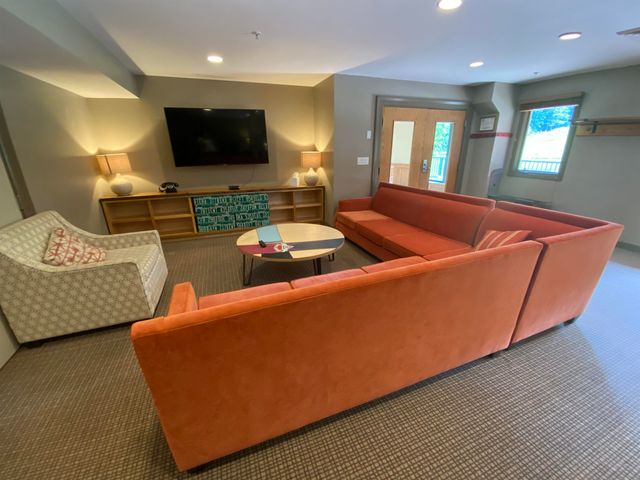 218 Qtr.2 89 Grand Summit Way, Dover, VT 05356