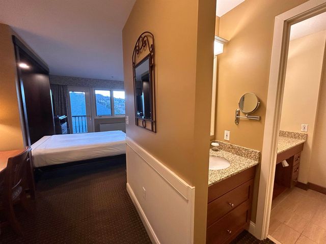 218 Qtr.2 89 Grand Summit Way, Dover, VT 05356