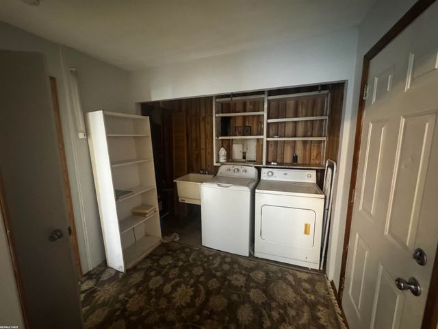 26621 KATHY Street, Roseville, MI 48066