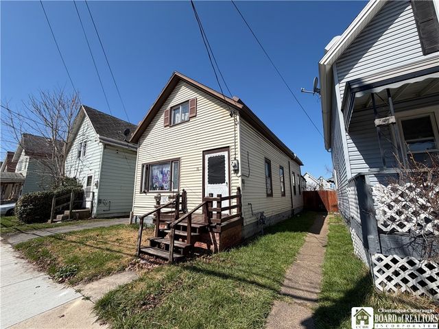 38 Lewis Street, Buffalo, NY 14206
