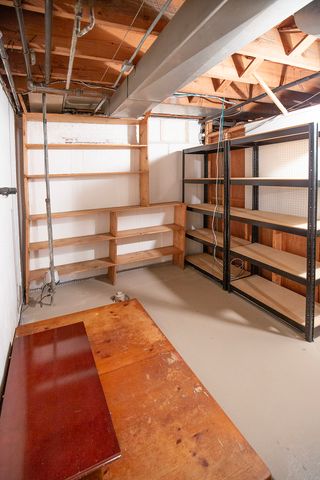 136 S Wisconsin Avenue, Villa Park, IL 60181