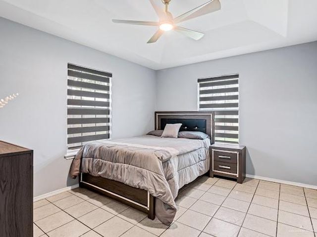 214 Pat Cannon Avenue, Weslaco, TX 78596