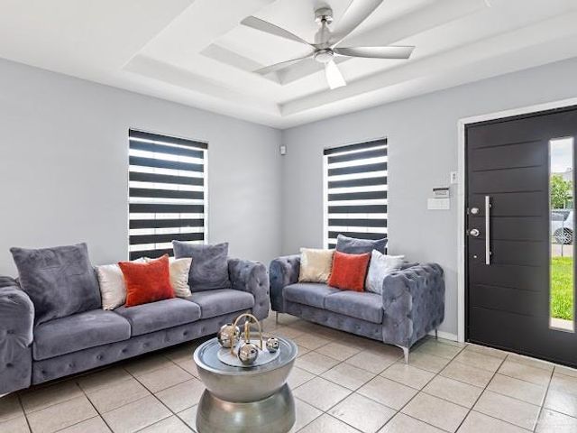 214 Pat Cannon Avenue, Weslaco, TX 78596