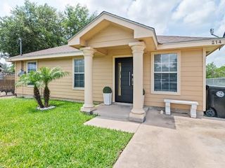 214 Pat Cannon Avenue, Weslaco, TX 78596