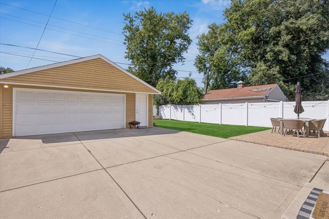 1514 Newberry Avenue, La Grange Park, IL 60526