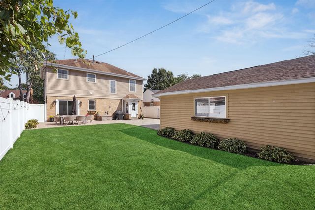 1514 Newberry Avenue, La Grange Park, IL 60526
