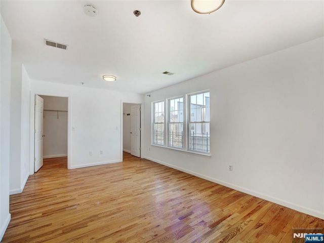 54-56 Bragaw Avenue, Newark, NJ 07112