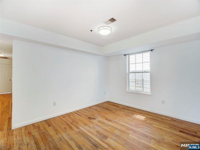 54-56 Bragaw Avenue, Newark, NJ 07112