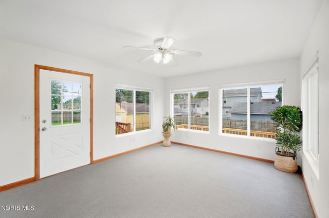 2443 Bedford Lane, Northwood, OH 43619